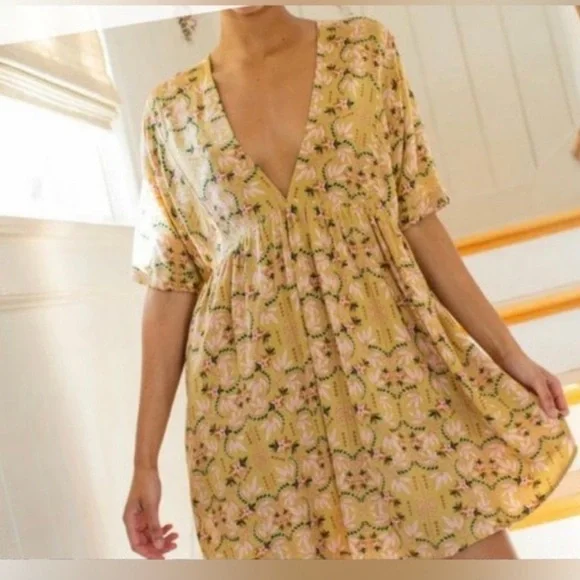 Natural Life Stella Mini Dress with a gold leaf floral print Size L/XL - Picture 7 of 11